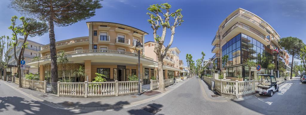 Hotel Mediterraneo Club Benessere Bellaria-Igea Marina Exterior photo